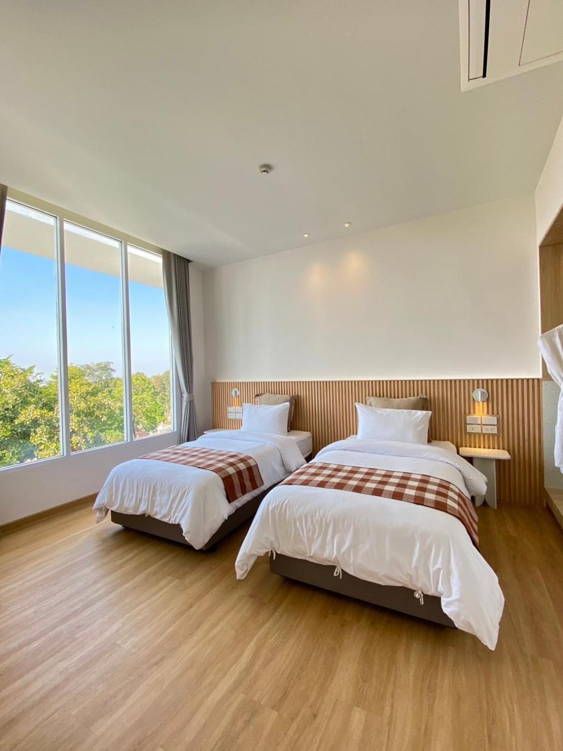 Punn Hotel Korat Nakhonratchasima Eksteriør billede