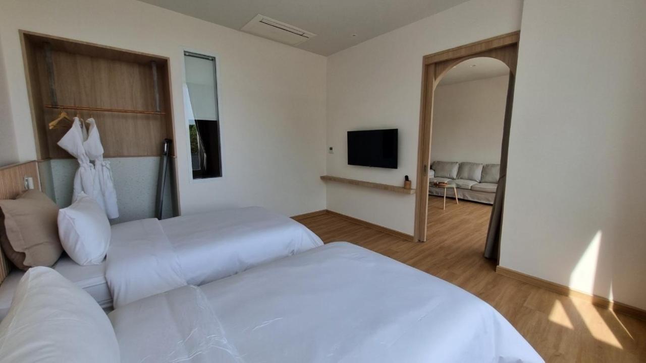 Punn Hotel Korat Nakhonratchasima Eksteriør billede