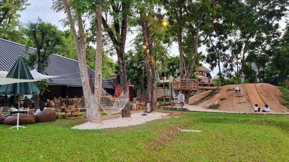 Punn Hotel Korat Nakhonratchasima Eksteriør billede