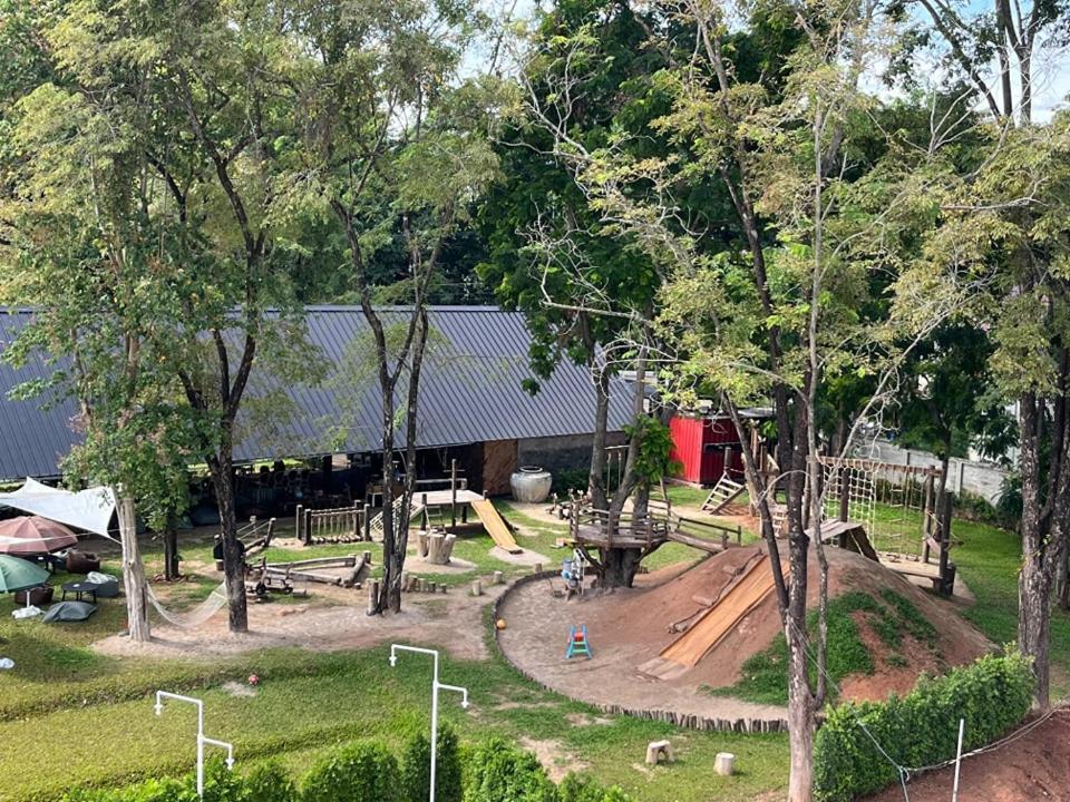 Punn Hotel Korat Nakhonratchasima Eksteriør billede